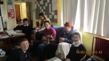 Pigs in school 001
